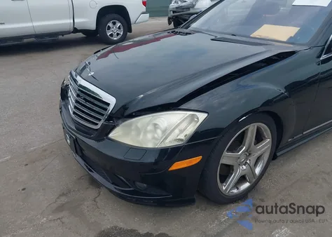 2007 Mercedes-Benz S 550 из США, поврежденный, VIN WDDNG71X97A085792